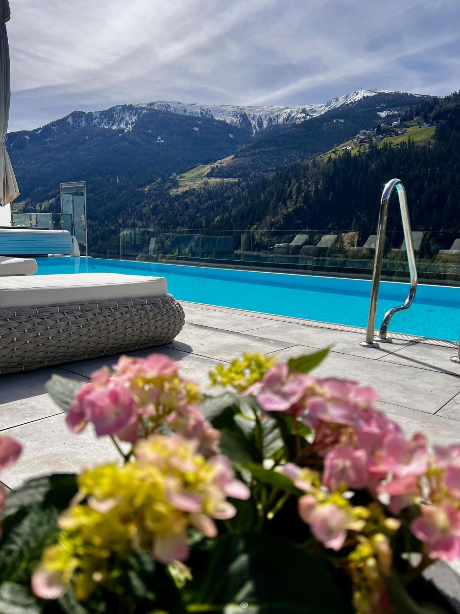 Boutique Apartment Sonnenhang - Incl Rooftop Spa Fliess Eksteriør billede